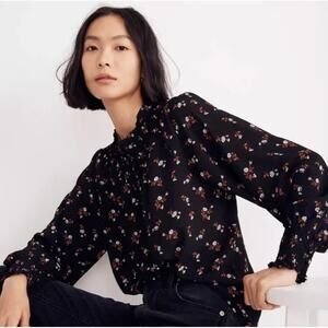 Madewell Top Women XS Black Tossed Floral Smock Neck Crinkled Long Sleeves